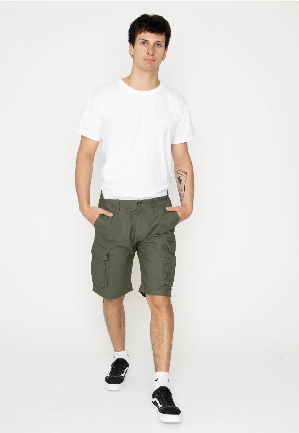 Impericon Rowing Olive Shorts relaxed oliv Baumwolle