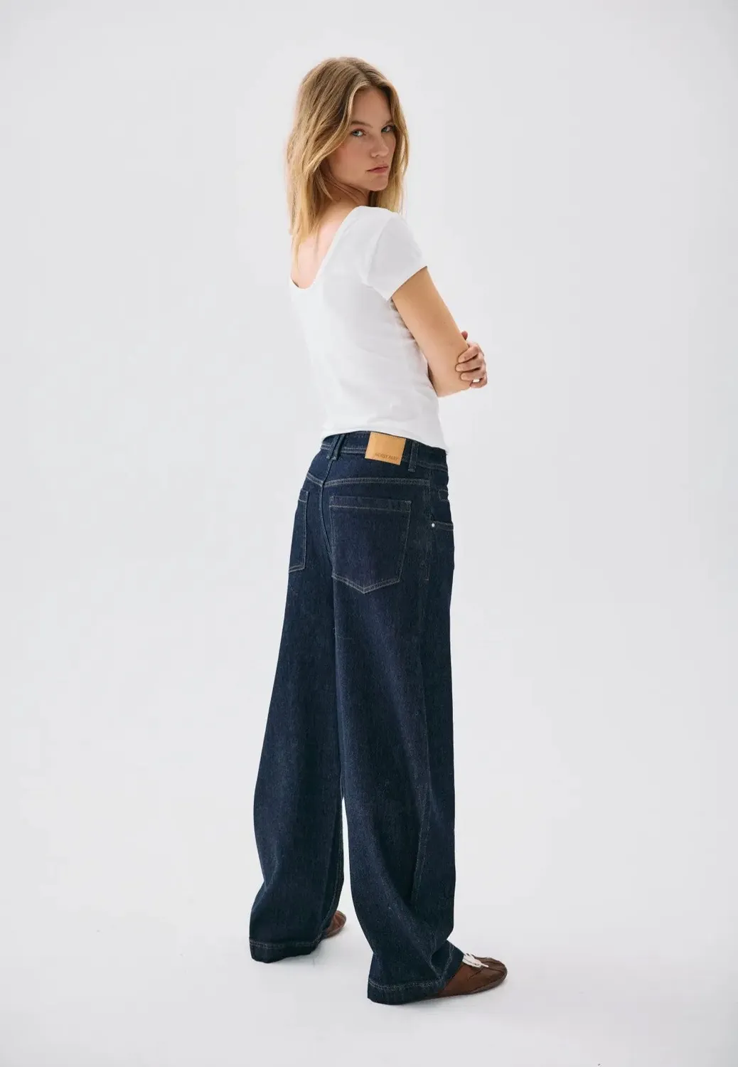Noah Barrel Dark Blue Denim Jeans Damen Relaxed Fit