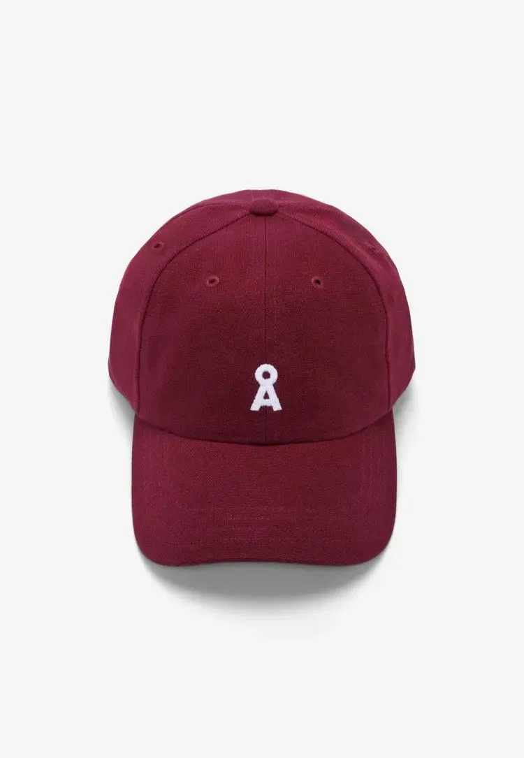 Yenaas Bold W Velvet Red Cap Rot Strapback Onesize