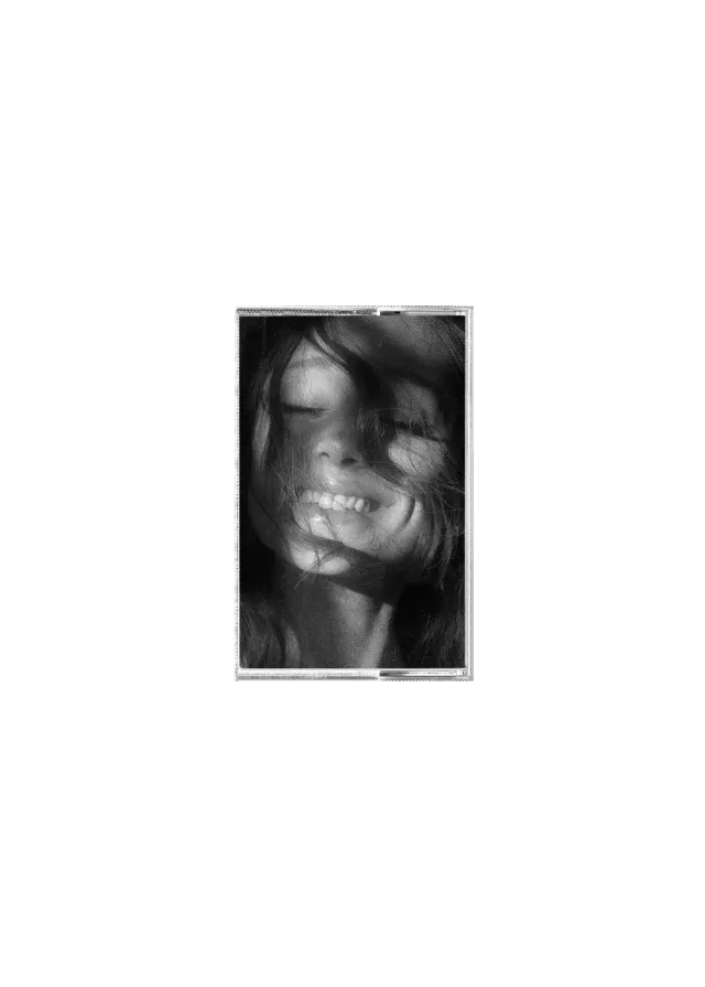 Ariana Grande Petal Kassette Ice White 12 Songs Limitiert