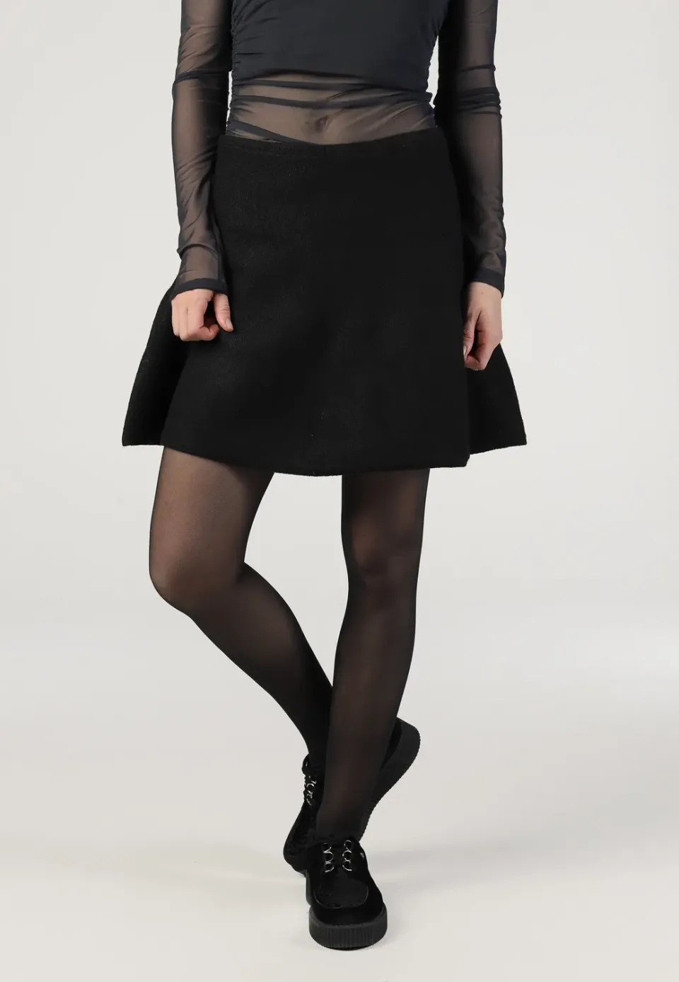Impericon Sloan Knit Black Rock schwarz Damen Strick