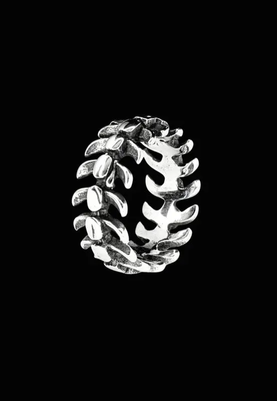 Impericon Stainless Spine Silver Ring Silber