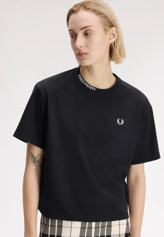 Impericon Embroidered Black T-Shirt Damen schwarz S